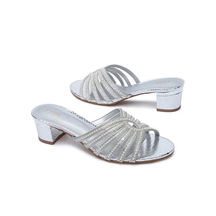 Crystal Pointed Mule HL 235