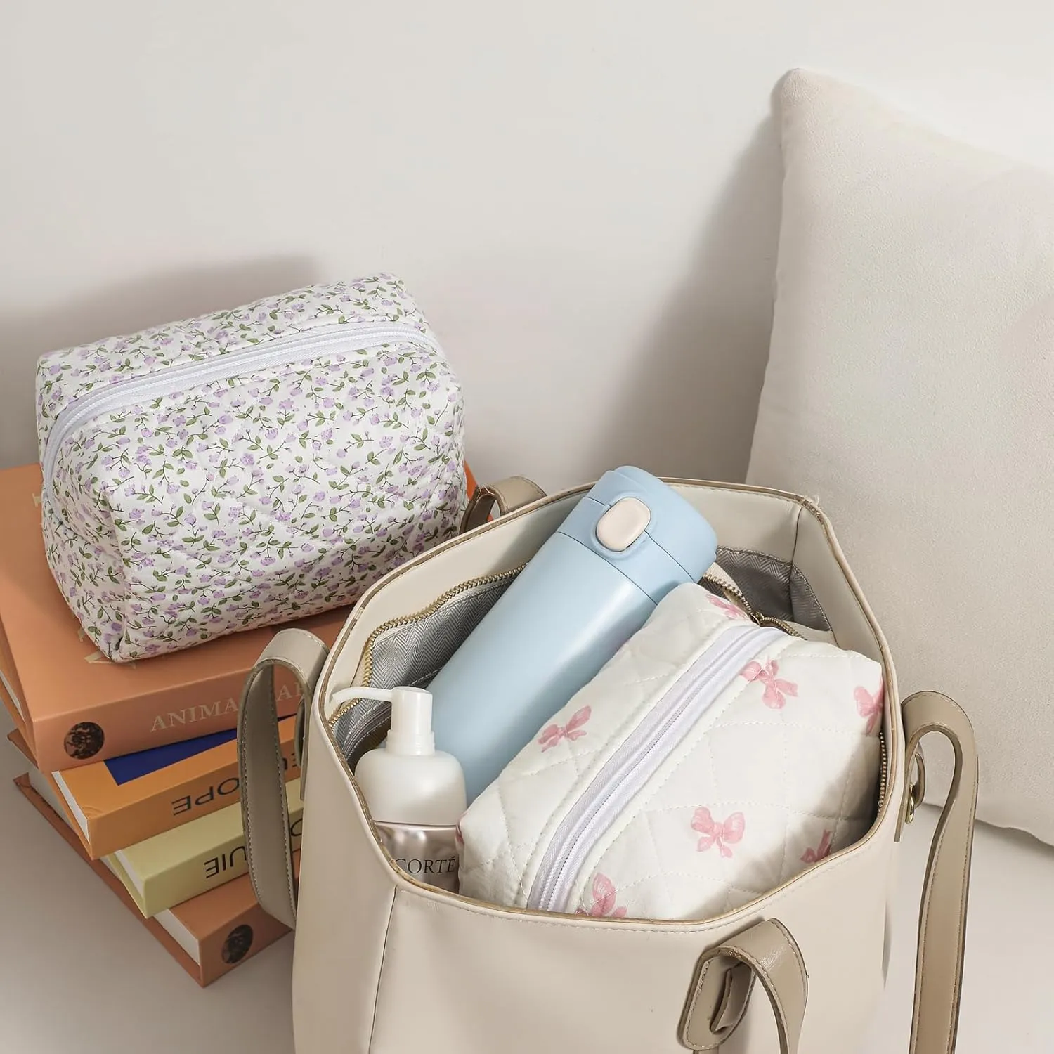 Cute Small Makeup Bag,Quilted Floral Cotton Cosmetic Pencil Pouch, Quilted Flowers Pencil Case with Zipper, Kawaii Travel Toiletry Bags for Purse(12White Pink Bow)