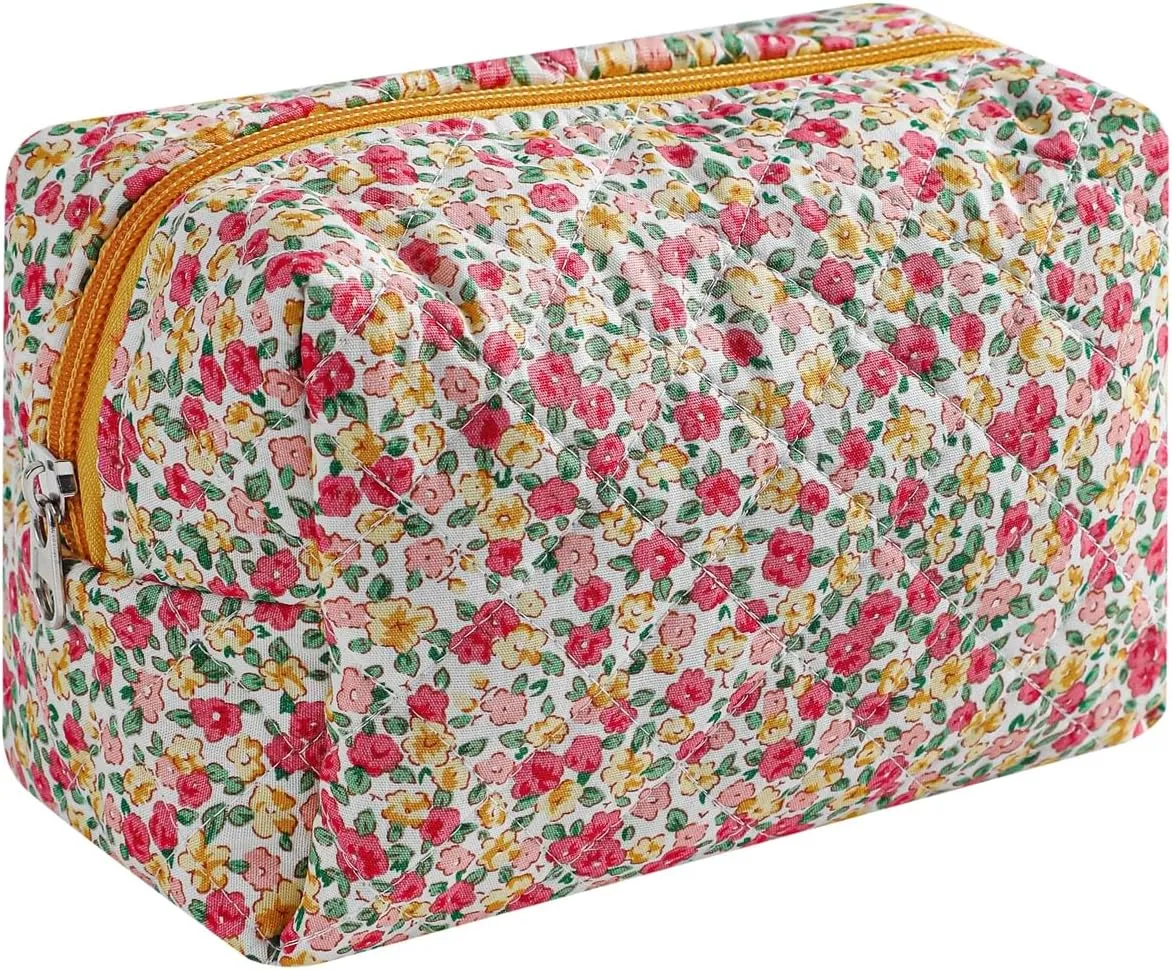 Cute Small Makeup Bag,Quilted Floral Cotton Cosmetic Pouch, Quilted Flowers Pencil Case with Zipper, Kawaii Travel Toiletry Bags for Purse(05Red and Yellow)