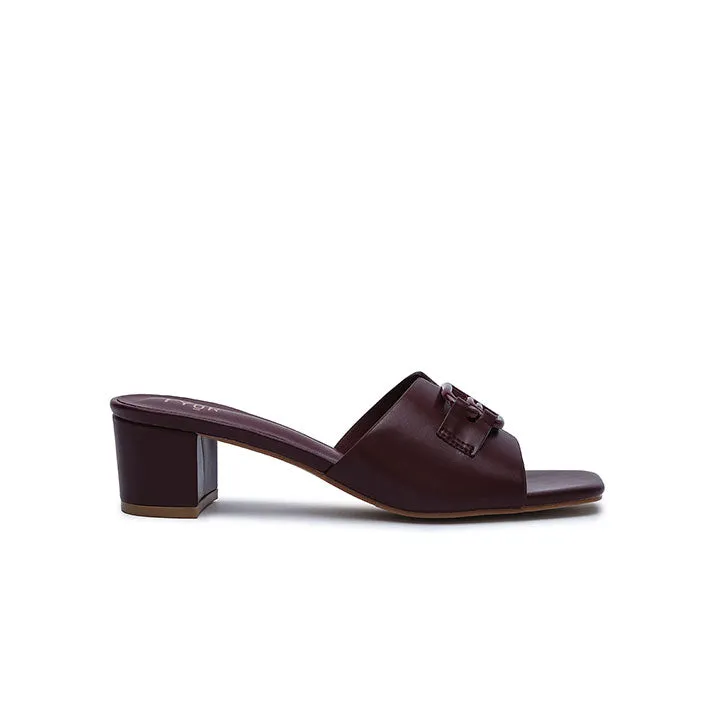 Elegant Brooch Mule HL 230