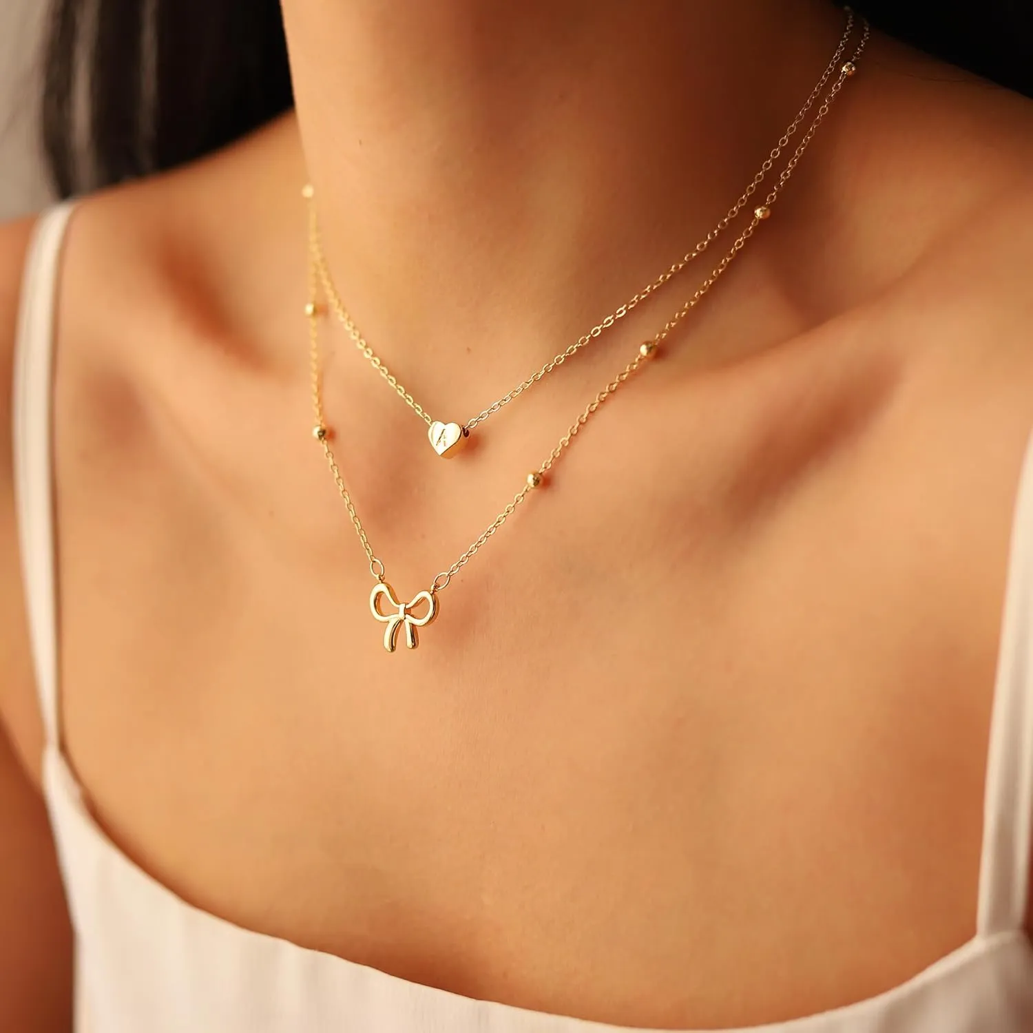 Initial Necklaces for Women, 18k Gold Plated Bow Necklace Dainty Letter Necklace Charm Personalized A-Z Pendant Choker Necklace Dainty Letter Name Choker Necklaces Gold Jewelry Necklace for Women Gifts