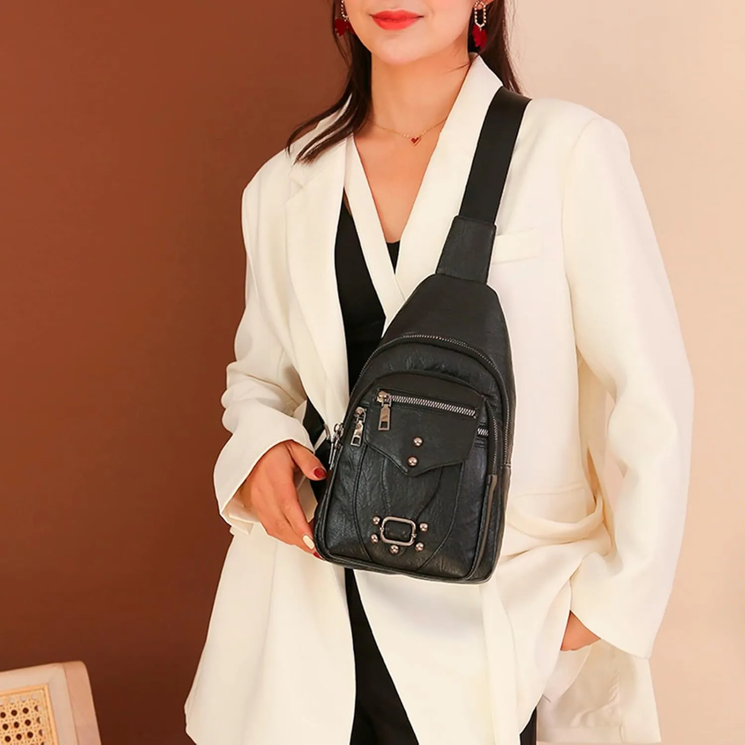 Ladies Chest Bags Soft Leather Feeling Crossbody Bags Large Capacity Simple Retro Shoulder Bag Mini (Black, One Size)