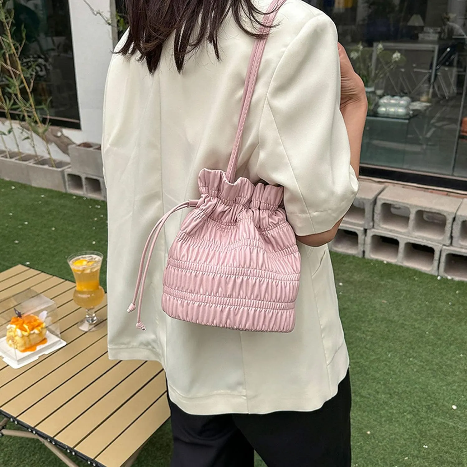 Ladies Crossbody Bag Shoulder Bag Large Capacity Personality Solid Colour Bright Surface Drawstring Briefcase (One Size)
