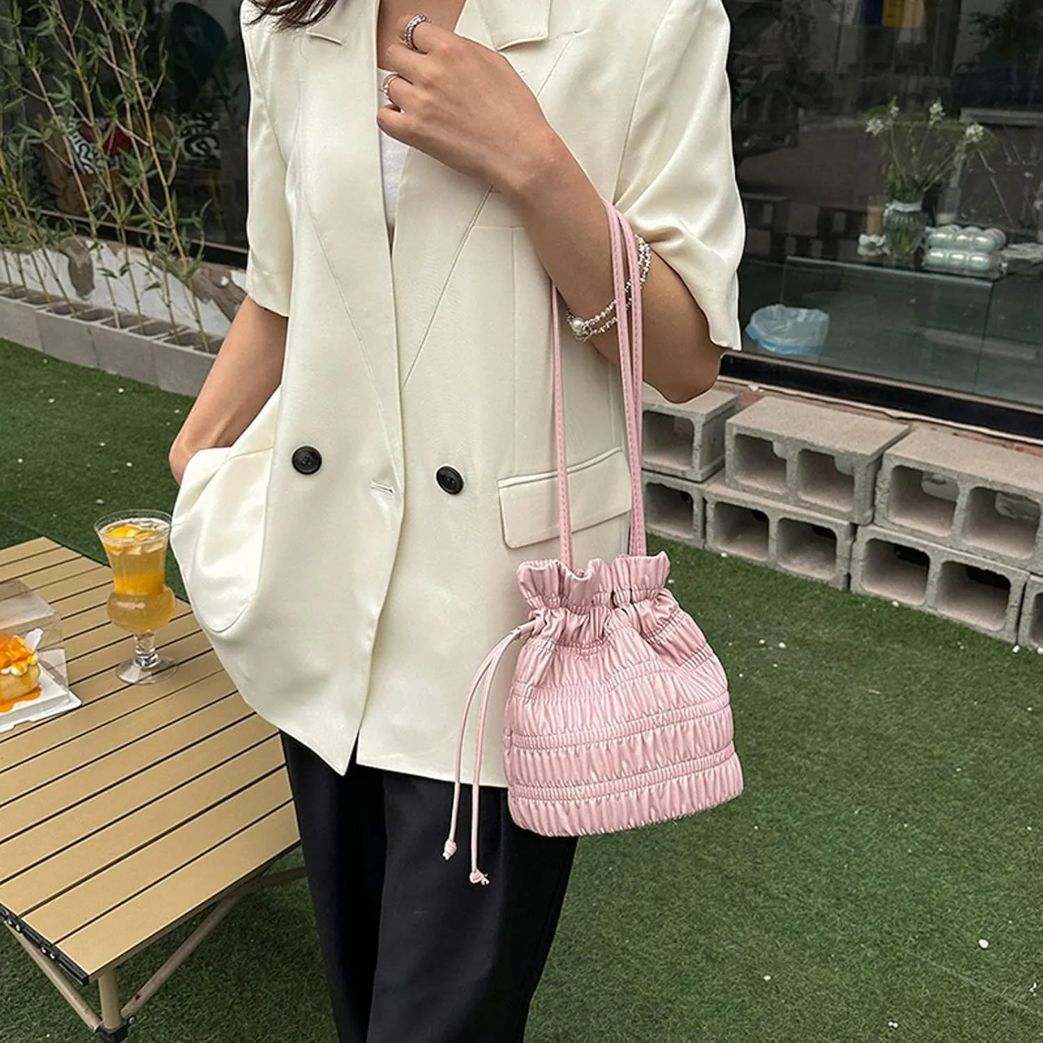Ladies Crossbody Bag Shoulder Bag Large Capacity Personality Solid Colour Bright Surface Drawstring Briefcase (One Size)