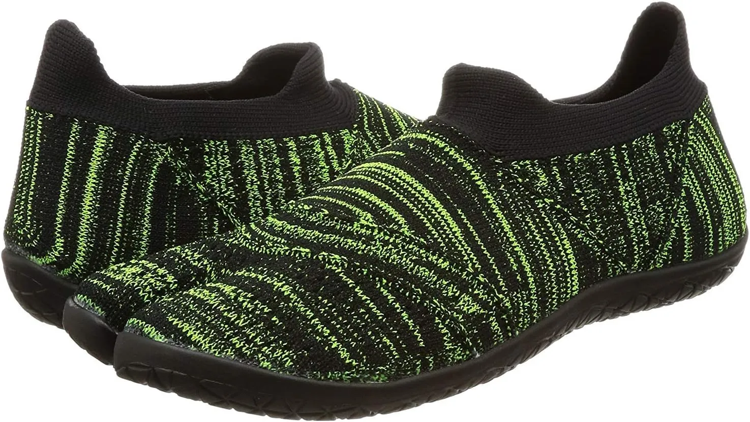 Marugo] hitoe - Unisex Tabi Style, Minimalism Barefoot Core Training Shoes, Seamless Upper with Rubber Outsole.