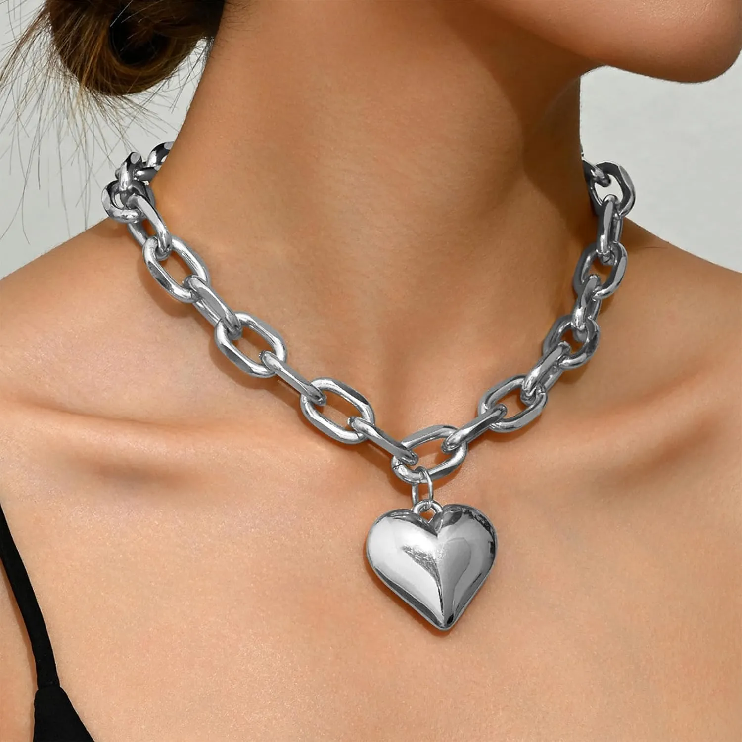 Otxas Chunky Heart Necklaces for Women Statement Gold Puffy Heart Pendant Chain Necklaces for Women Chunky Jewelr