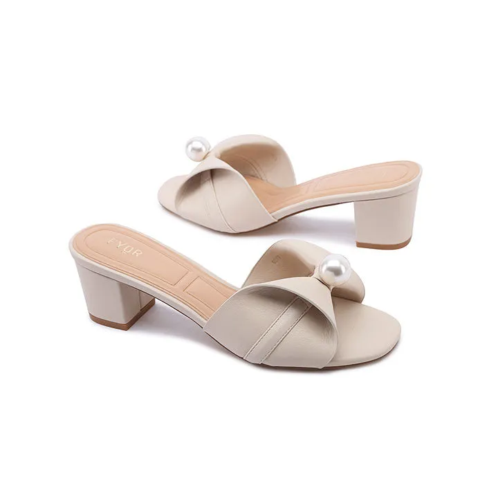 Pearl Bow Mule BB 67