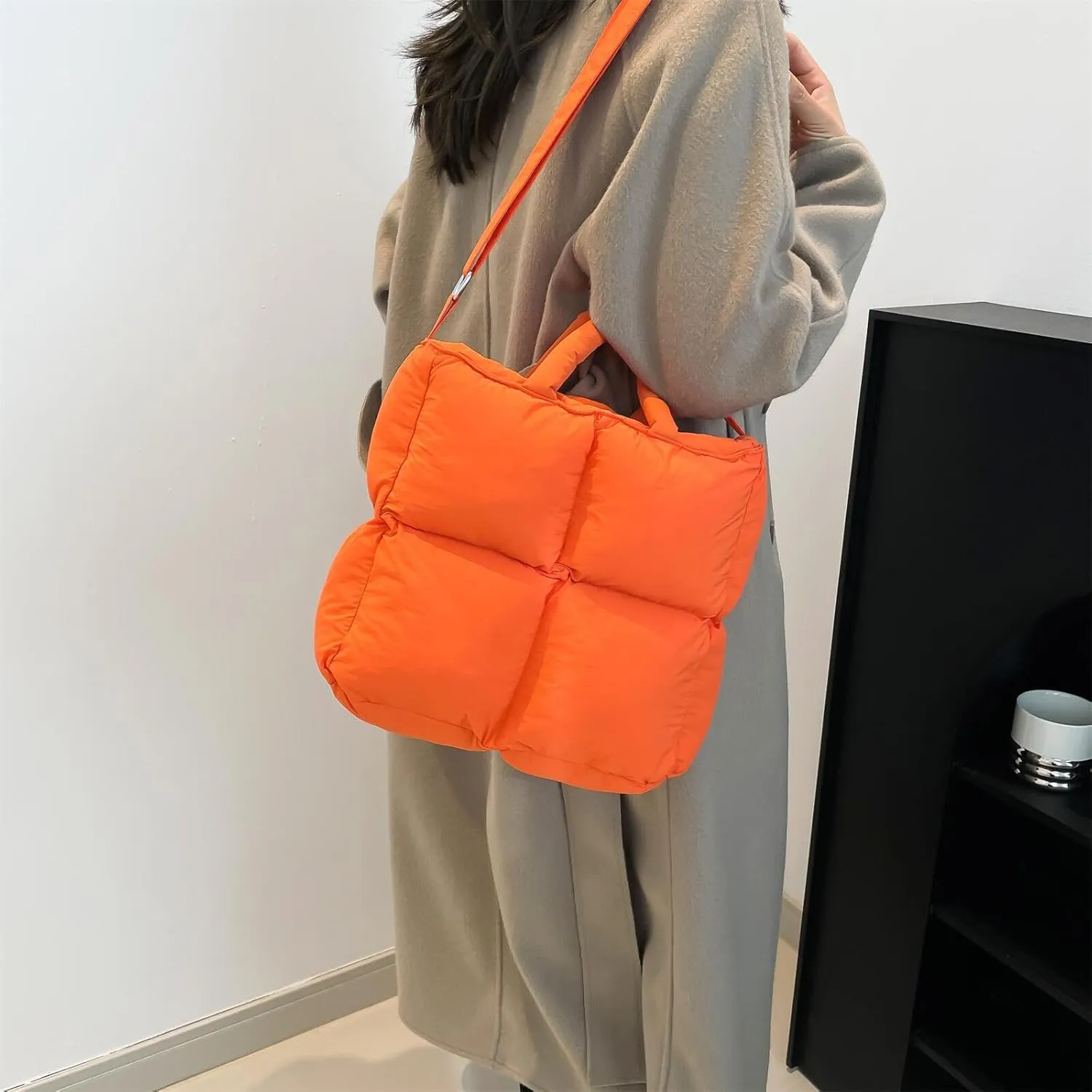 Puffer Tote Bag for Women, Small Quilted Puffy Handbag Cotton Padded Trendy Satchel Shoulder Crossbody Purse
