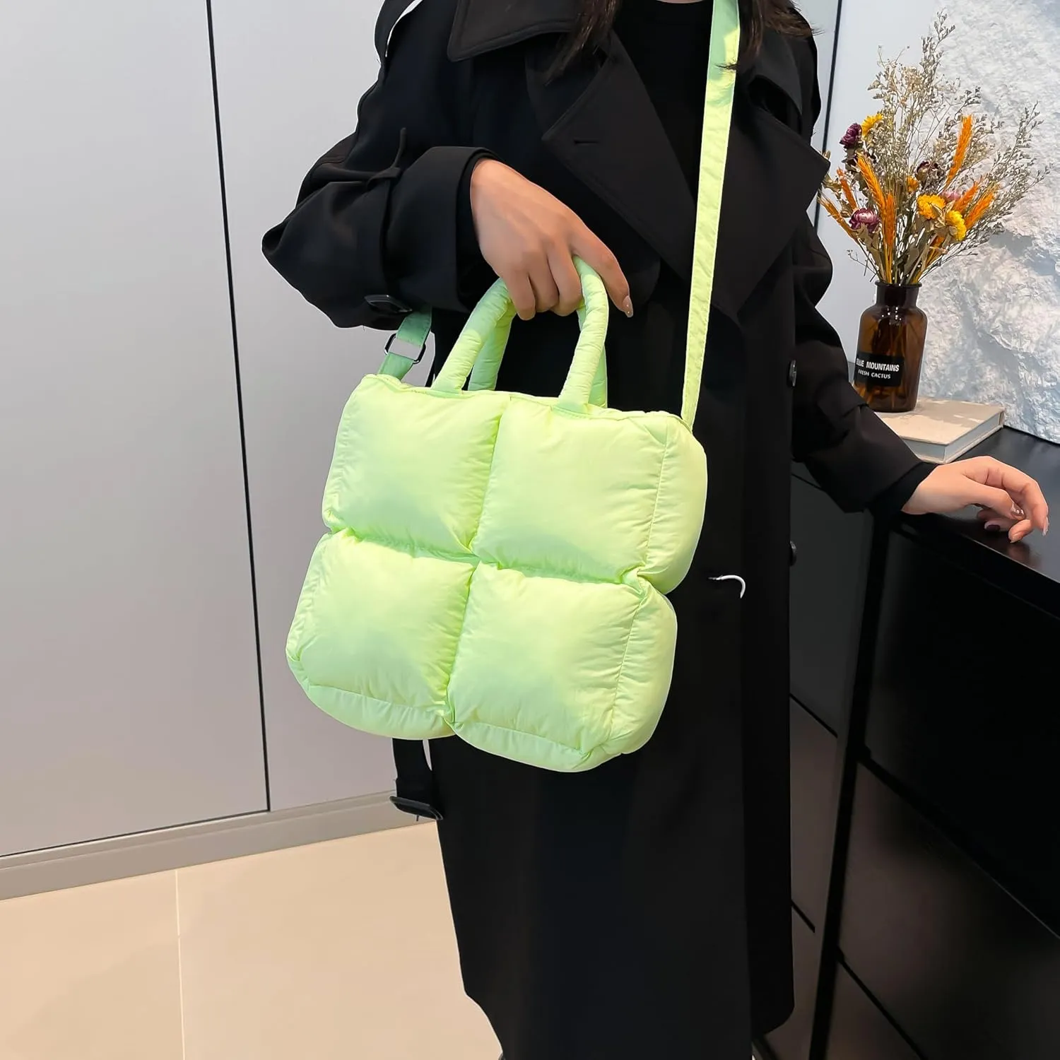 Puffer Tote Bag for Women, Small Quilted Puffy Handbag Cotton Padded Trendy Satchel Shoulder Crossbody Purse