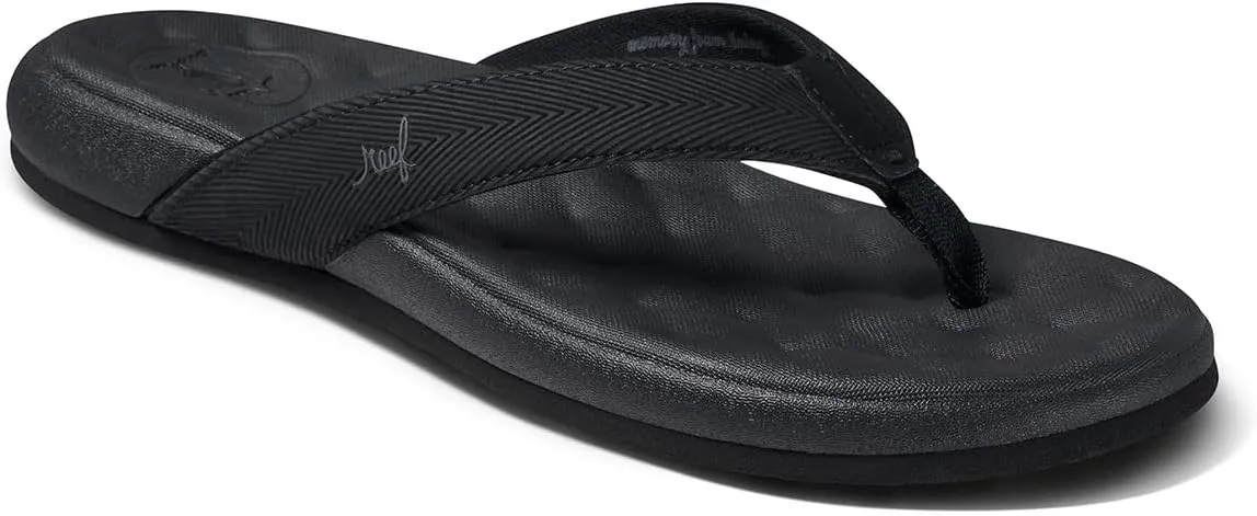 REEF Women's Cushion Melody Flip-Flop