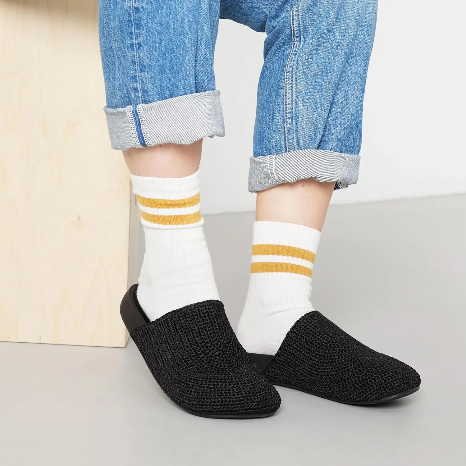 The Sak Bolinas Clog in Crochet and Leather, Slip On Entry