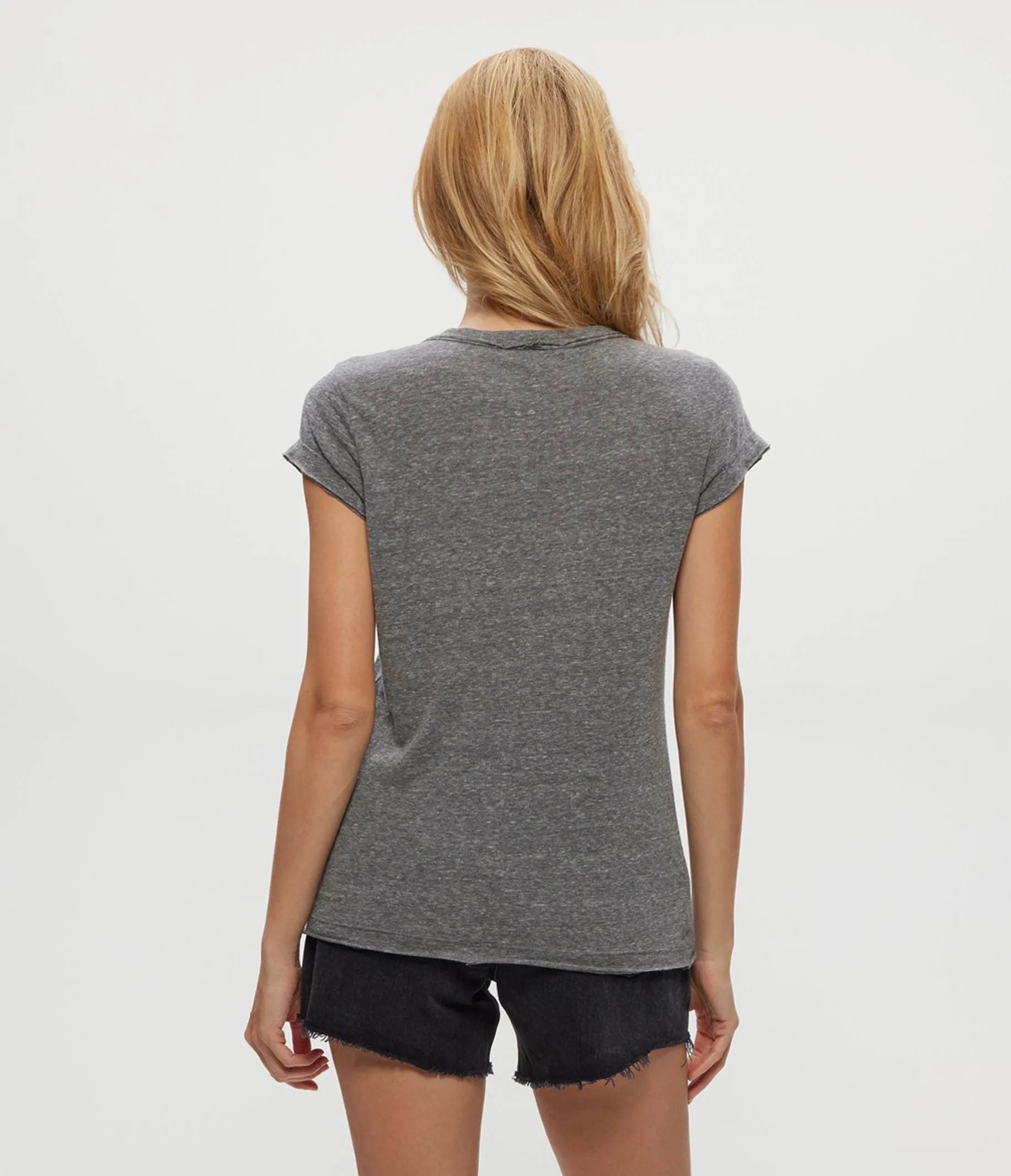 TRUDY SUPIMA TEE IN CHARCOAL