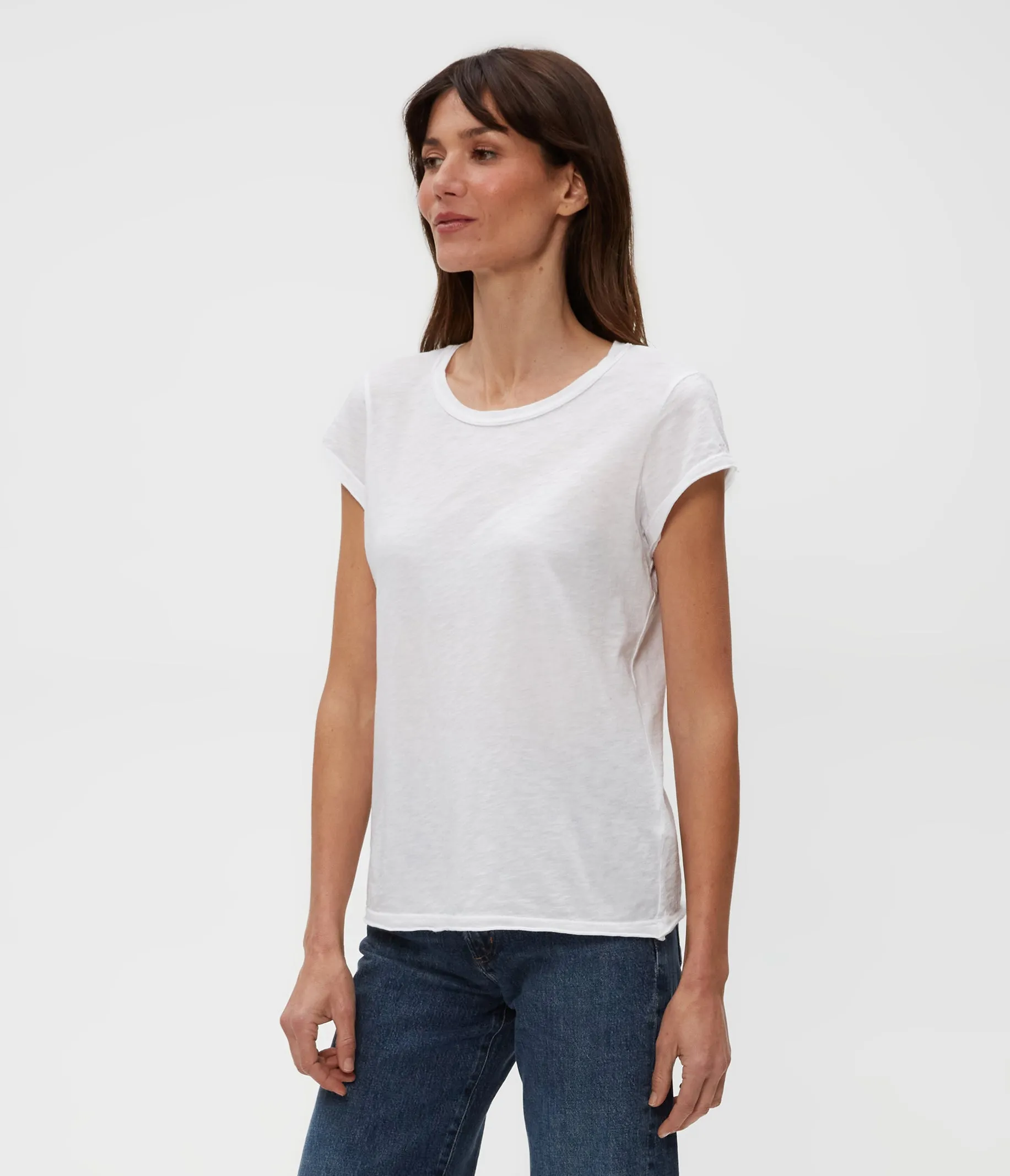 TRUDY SUPIMA TEE IN WHITE