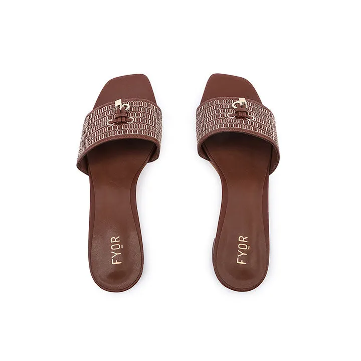 Truffle Square Mule HL 217
