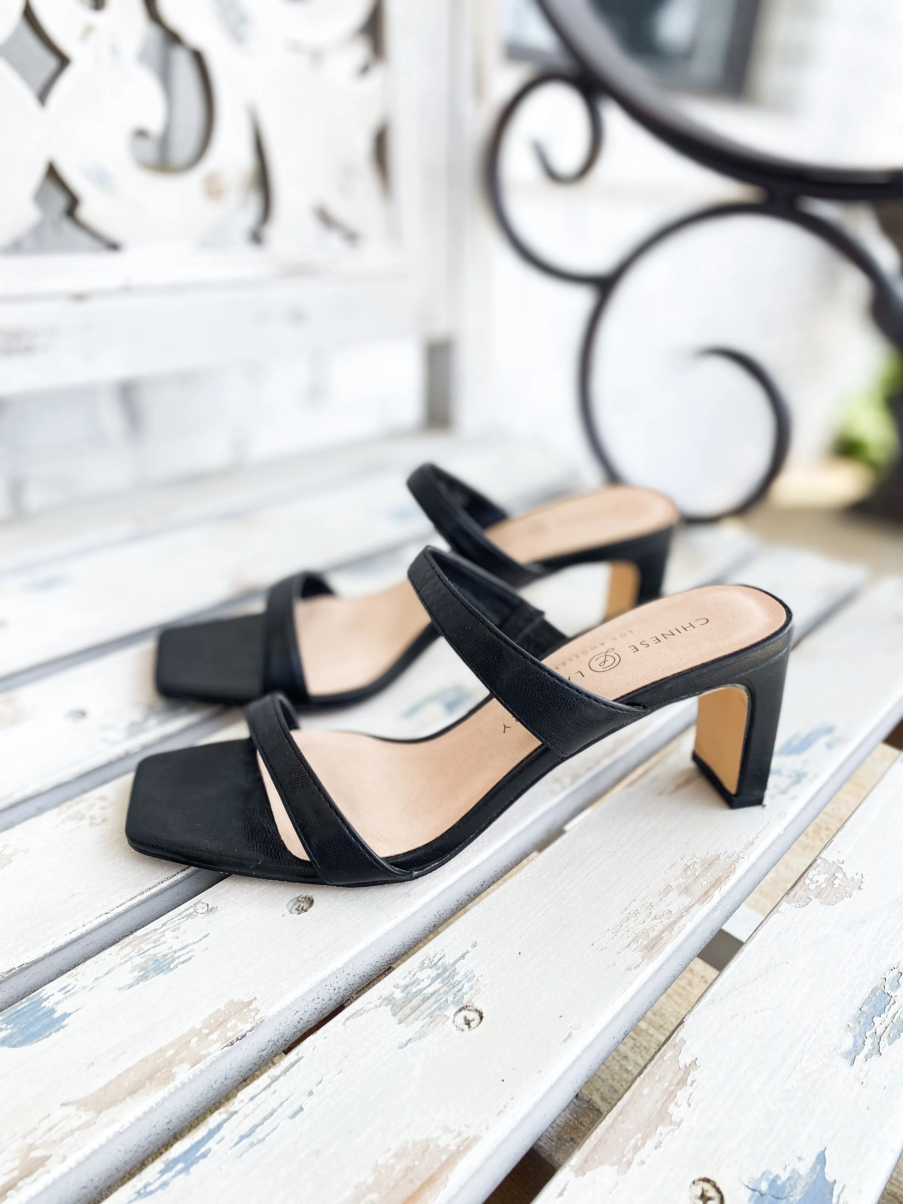 Yanti Sandal